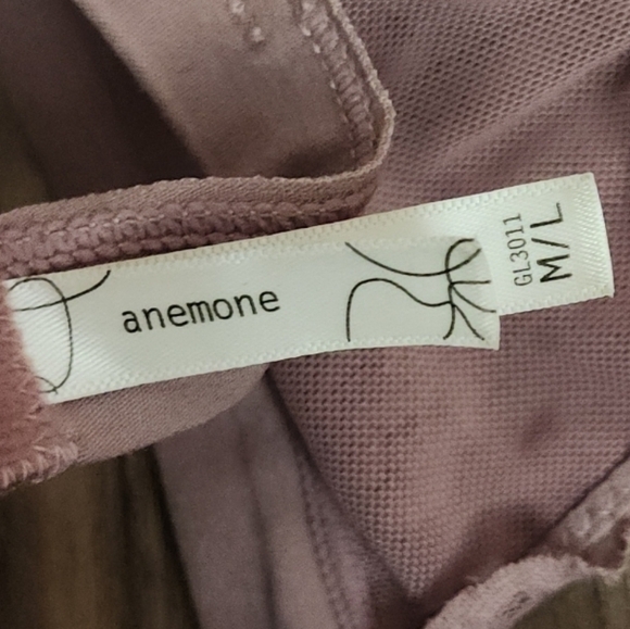 Anemone, 2 Lace Bralette Set, Green and Mauve Pink - Picture 16 of 16